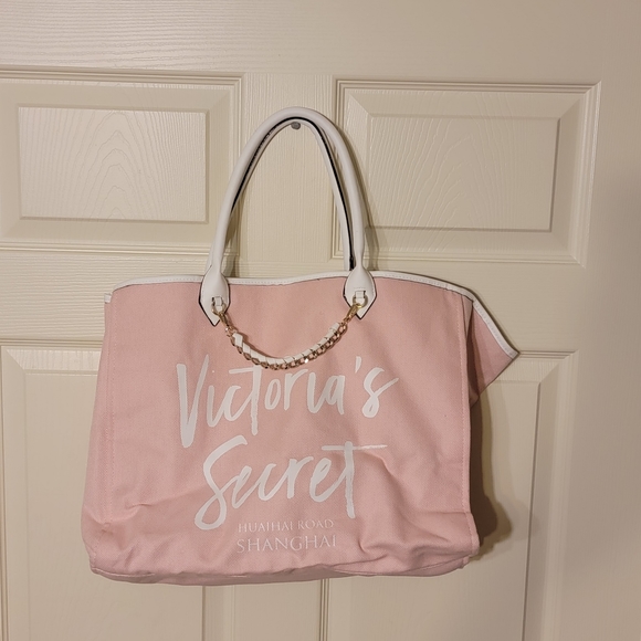 Victoria's Secret Handbags - Victorias secret tote bag new without tags